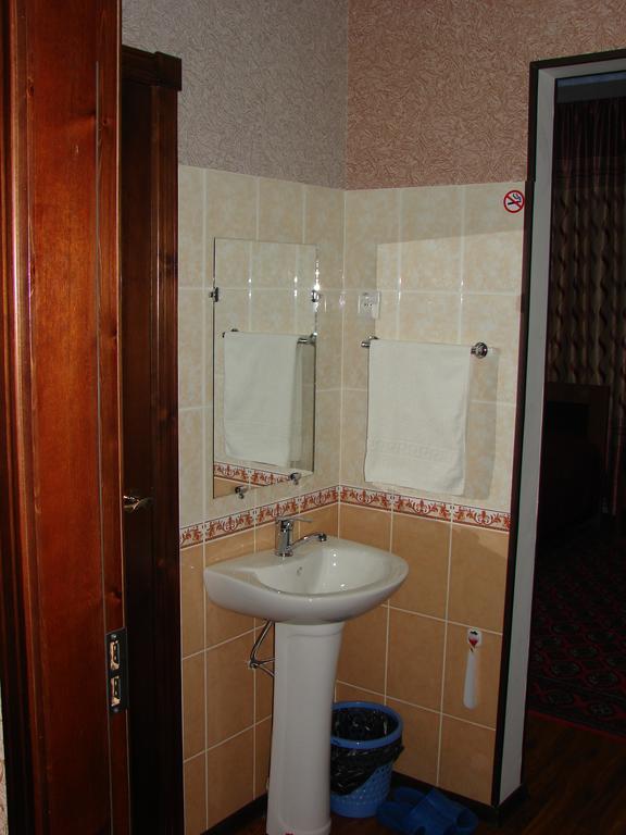 Hotel Avesto タシュケント エクステリア 写真